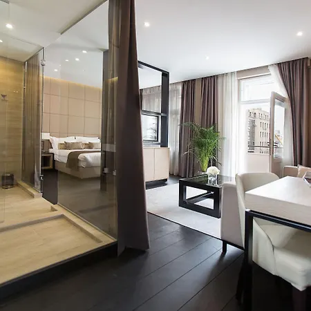 Гостевой дом Dominic Smart & Luxury Suites - Republic Square 4*