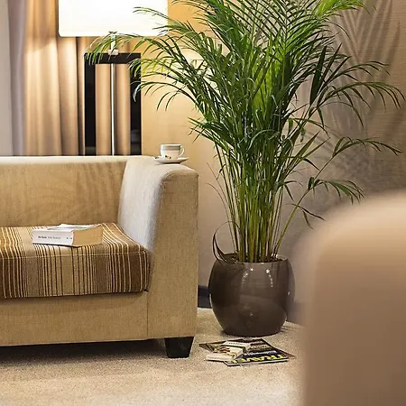 Dominic Smart & Luxury Suites - Republic Square 4*