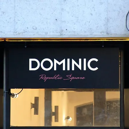 Dominic Smart & Luxury Suites - Republic Square Гостевой дом