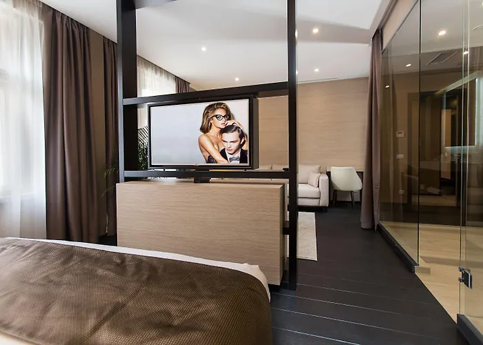 Dominic Smart & Luxury Suites - Republic Square Белград