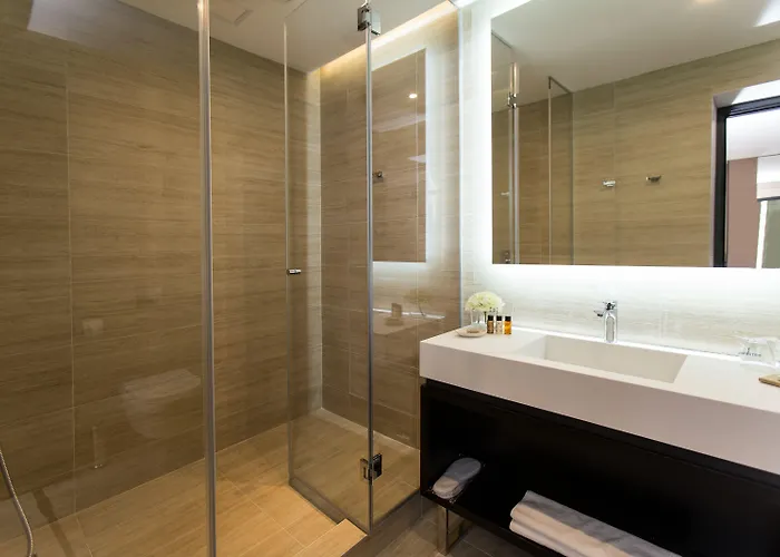 Dominic Smart & Luxury Suites - Republic Square Белград